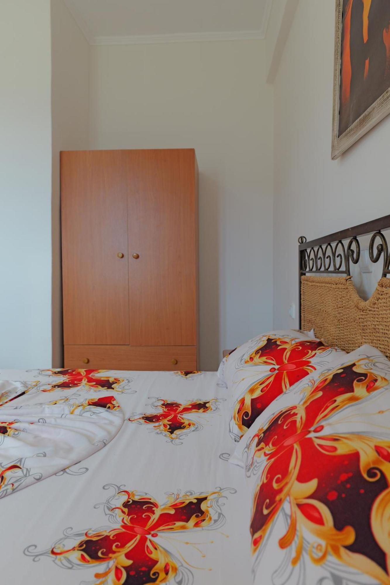 Arthur'S 4Apartments Борш Екстериор снимка